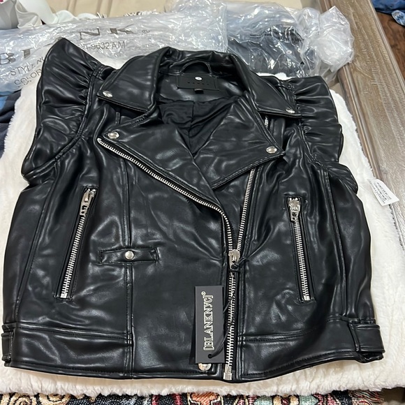 Blanknyc vest black leather size small & M brand new. Plz see photos - Picture 1 of 9